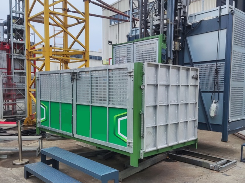 Goods Hoist